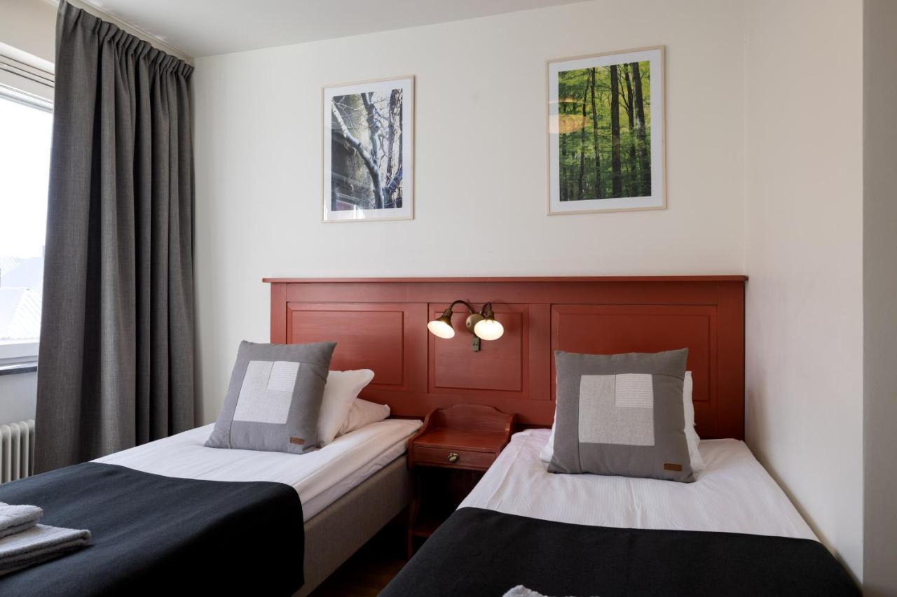 Hotel Bishops Arms Mora Ngoại thất bức ảnh